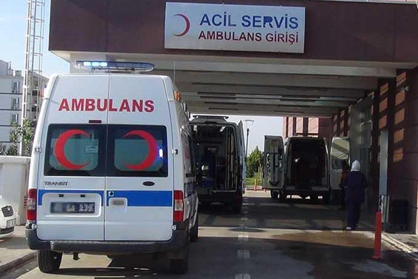 Bursa'da sepetli vinç devrildi: 2 ölü Bursa'da sepetli vinç devrildi: 2 ölü